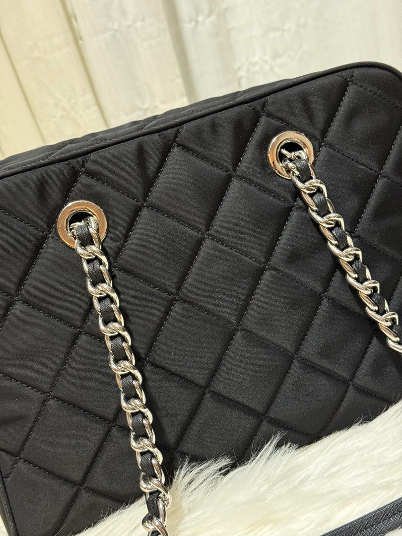 Prada Nylon Tessuto Impuntu Quilted Shoulder Bag Black (Category: Luxury Bags & Wallets) located in Manila. Submitted by shoulderfashion (Listing ID 1438798394, Image 3). Description: LOST THE BAG TAG AND LOCK .
