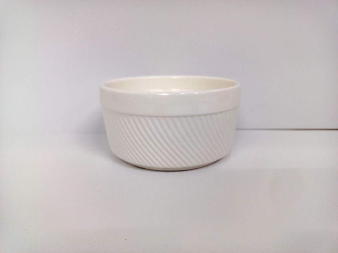Ramekin Ceramic Souffle Cup Bowl (Category: Bakeware) located in Quezon City. Submitted by inter_active_megawares (Listing ID 1438746933, Image 1). Description: Ramekin Ceramic Souffle Cup Bowl IA2406-071 Price: P35.00 Weight:200g Diameter:11.5cm Height:5cm - made with durable ceramic materials - IF POSSIBLE: kindly message us first - regarding the availability of stocks to prevent cancellations..