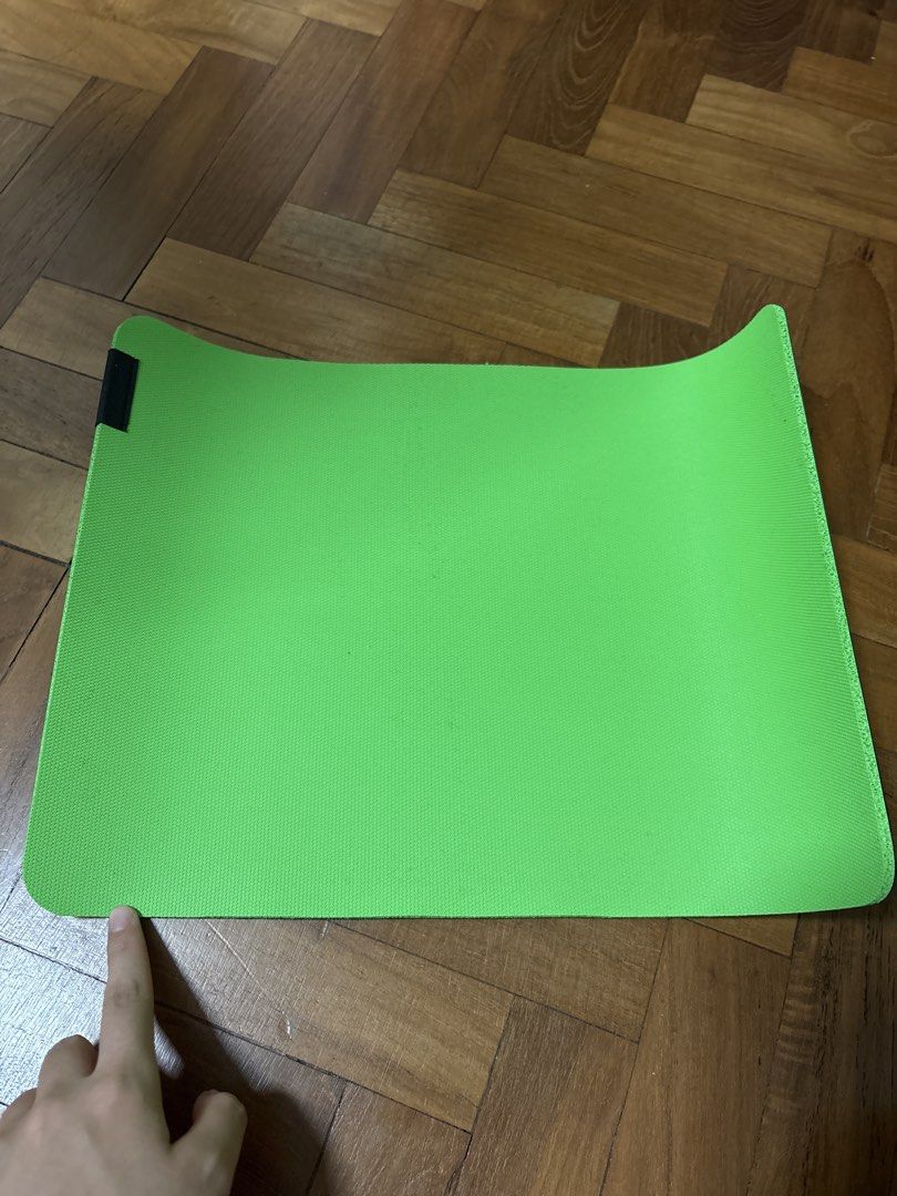 Razer Gigantus V2 Soft Gaming Mouse Mat - Medium458603740760657923