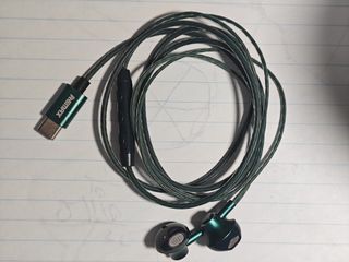 （分類：）位於 。 由 benc0079 提交（商品編號 1438840998，圖片 1）。簡介： 。