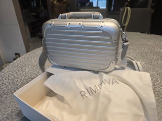 （分類：）位於 。 由 LPMAHA 提交（商品編號 1438784302，圖片 1）。簡介： 。