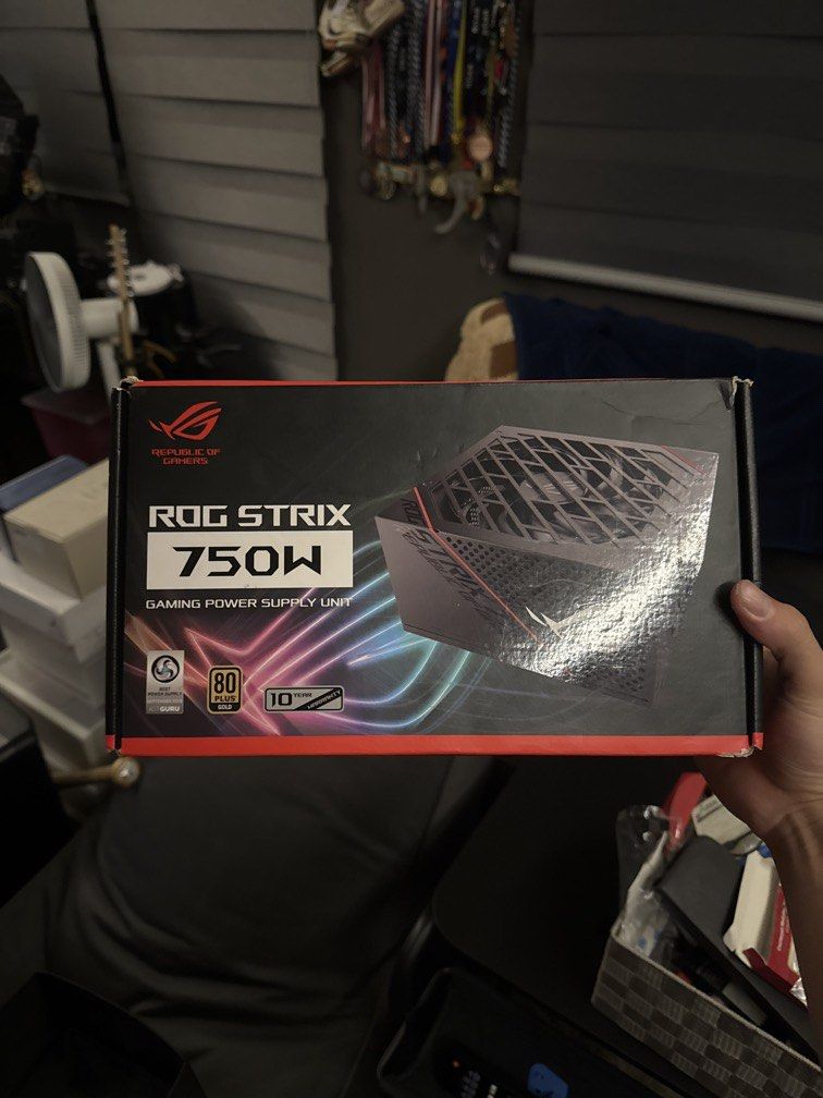 ROG STRIX 750W Gold PSU458722673018152960