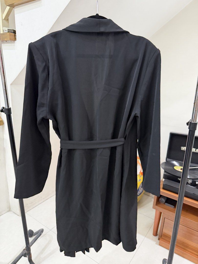 Shein Black Blazer Dress (Category: Dresses) located in Quezon City. Submitted by sashiimii1720 (Listing ID 1438798580, Image 2). Description: - Shein black blazer dress - Wrap-style front with tie closure - Pleated skirt detail - Long sleeves - Used once for an event.