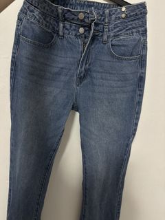 (Category: ) located in . Submitted by belle14collection (Listing ID 1438861725, Image 1). Description: .