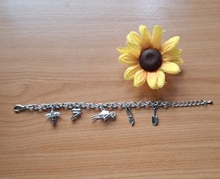 (Category: ) located in . Submitted by fourfold (Listing ID 1438780503, Image 1). Description: .