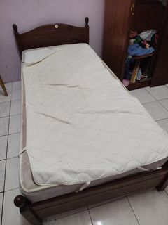 (Category: ) located in . Submitted by khorphorxiang (Listing ID 1438776740, Image 1). Description: .