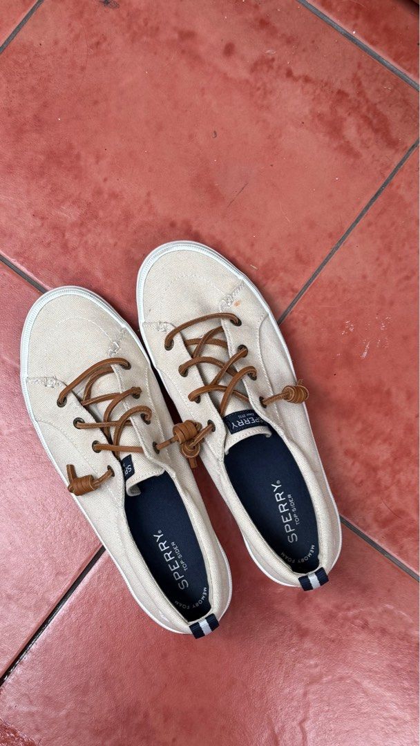 Sperry Shoes (Category: Sneakers) located in Paranaque City. Submitted by declutteringFA (Listing ID 1438719512, Image 1). Description: As good as new condition Only issue is the small orange stain .