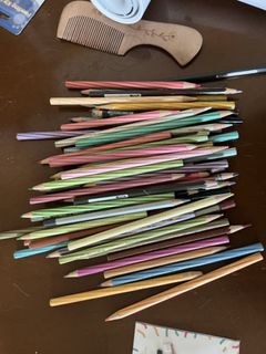（分類：）位於 。 由 blurry_triangle_blub 提交（商品編號 1438750201，圖片 1）。簡介： 。
