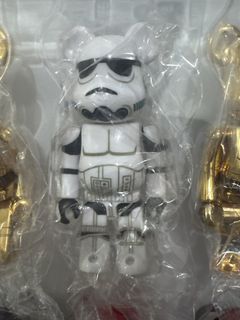 （分類：）位於 。 由 supreme_1 提交（商品編號 1438807573，圖片 1）。簡介： 。