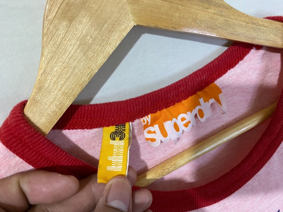 SUPERDRY "PEGASUS RETRO RINGER" TEE (Category: Tshirts & Polo Shirts ) located in Antipolo. Submitted by canadafindss (Listing ID 1438694092, Image 3). Description: Visit & Follow Canada Finds for premium thrift, streetwear, vintage, and branded activewear from Canada 🇨🇦 More items posted regularly: https://www.carousell.ph/u/canadafindss SUPERDRY "PEGASUS RETRO RINGER" TEE Lakas makabuhay ng classic Americana and Tokyo streetwear crossover nit