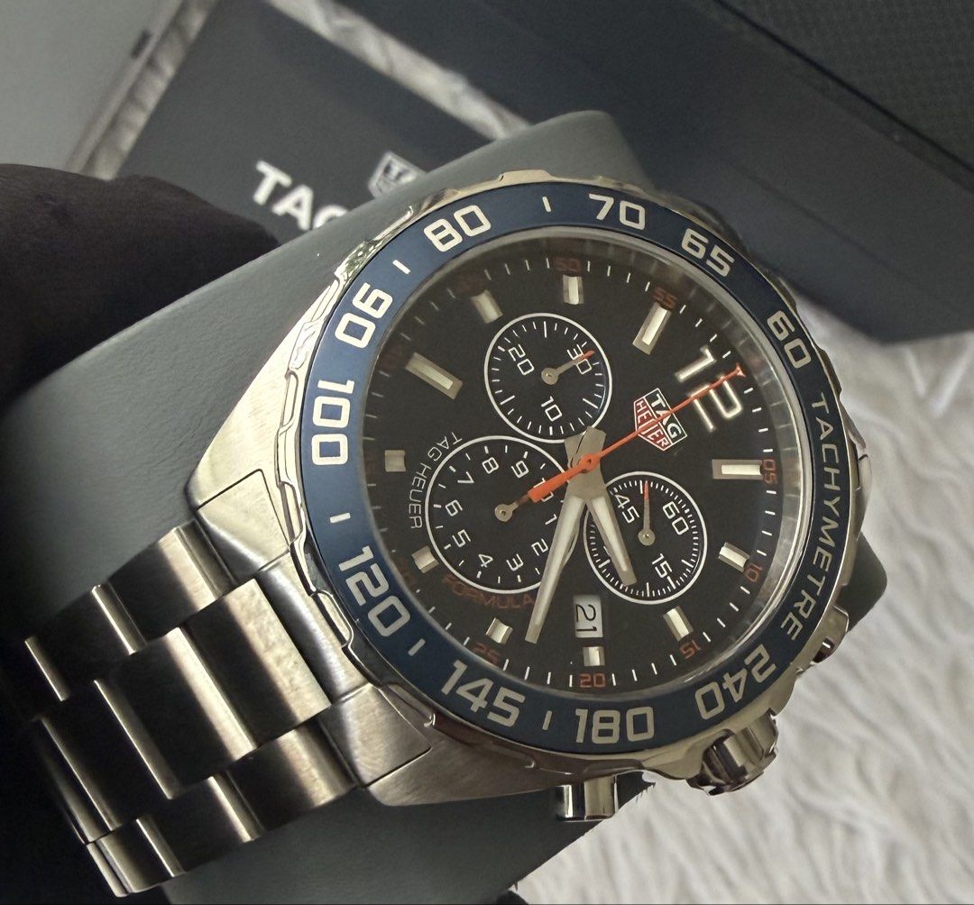 Tag Heuer F1 Chronograph (Category: Luxury Watches) located in Quezon City. Submitted by pedro_demain (Listing ID 1438793731, Image 3). Description: Tag heuer f1 Chronograph Caz1014 model 43mm quartz With box,manual ,card & extra link Extra rubber strap 9/10 condition Qc & Bgc area 09955225741.