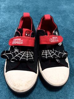 (Category: ) located in . Submitted by jla.closet (Listing ID 1438763313, Image 1). Description: .