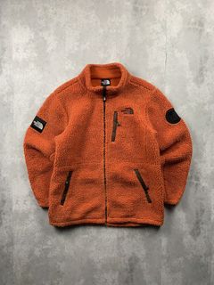 (Category: ) located in . Submitted by hustlathrift (Listing ID 1438859377, Image 1). Description: .