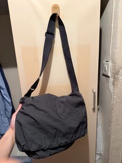 （分類：）位於 。 由 siu_74 提交（商品編號 1438825097，圖片 1）。簡介： 。