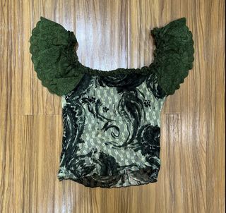 (Category: ) located in . Submitted by everythingbrandedpreloved_ (Listing ID 1438840156, Image 1). Description: .