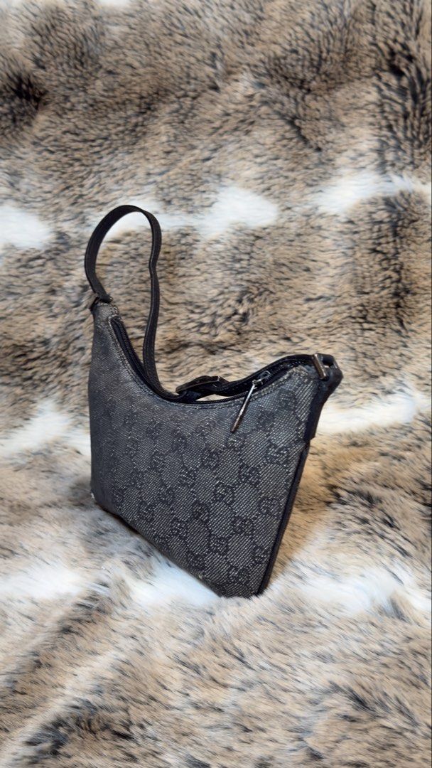 Vintage Gucci GG Monogram hobo Canvas (Category: Luxury Bags & Wallets) located in Manila. Submitted by wisetree.71201a (Listing ID 1438801067, Image 3). Description: —Vintage Gucci Monogram hobo Canvas in Denim. —comes with its own original gg dustbag 🎀Very chic vintage looking hobo bag. 📌 💯 authentic! 💌Limit your expectations 💌Color may vary due to lighting .