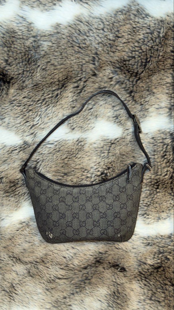 Vintage Gucci GG Monogram hobo Canvas (Category: Luxury Bags & Wallets) located in Manila. Submitted by wisetree.71201a (Listing ID 1438801067, Image 1). Description: —Vintage Gucci Monogram hobo Canvas in Denim. —comes with its own original gg dustbag 🎀Very chic vintage looking hobo bag. 📌 💯 authentic! 💌Limit your expectations 💌Color may vary due to lighting .