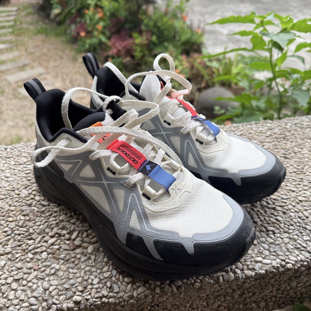 XSTEP Softsand Lite 2.0 Outdoor Shoes (Category: Sneakers) located in Los Banos. Submitted by mercadoina (Listing ID 1438699176, Image 1). Description: - XSTEP Softsand Lite 2.0 Outdoor Shoes - Size: EU 41 / UK 7 / US 8 - Durable design - Available for meetups in Los Baños, Laguna: - UPLB Freedom Park - Vega Center.