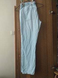 （分類：）位於 。 由 bleuumoon 提交（商品編號 1438741335，圖片 1）。簡介： 。