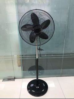 （分類：）位於 。 由 aanchan 提交（商品編號 1435573752，圖片 1）。簡介： 。