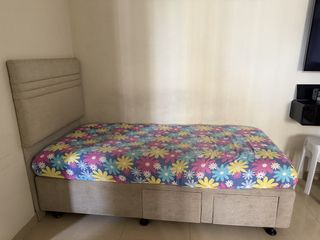 （分類：）位於 。 由 bb_786 提交（商品編號 1435592082，圖片 1）。簡介： 。
