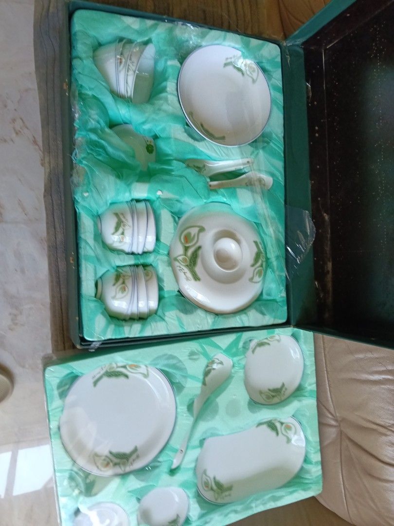 52 PCS Fine Chinese Dinnerware Set442951334909061120
