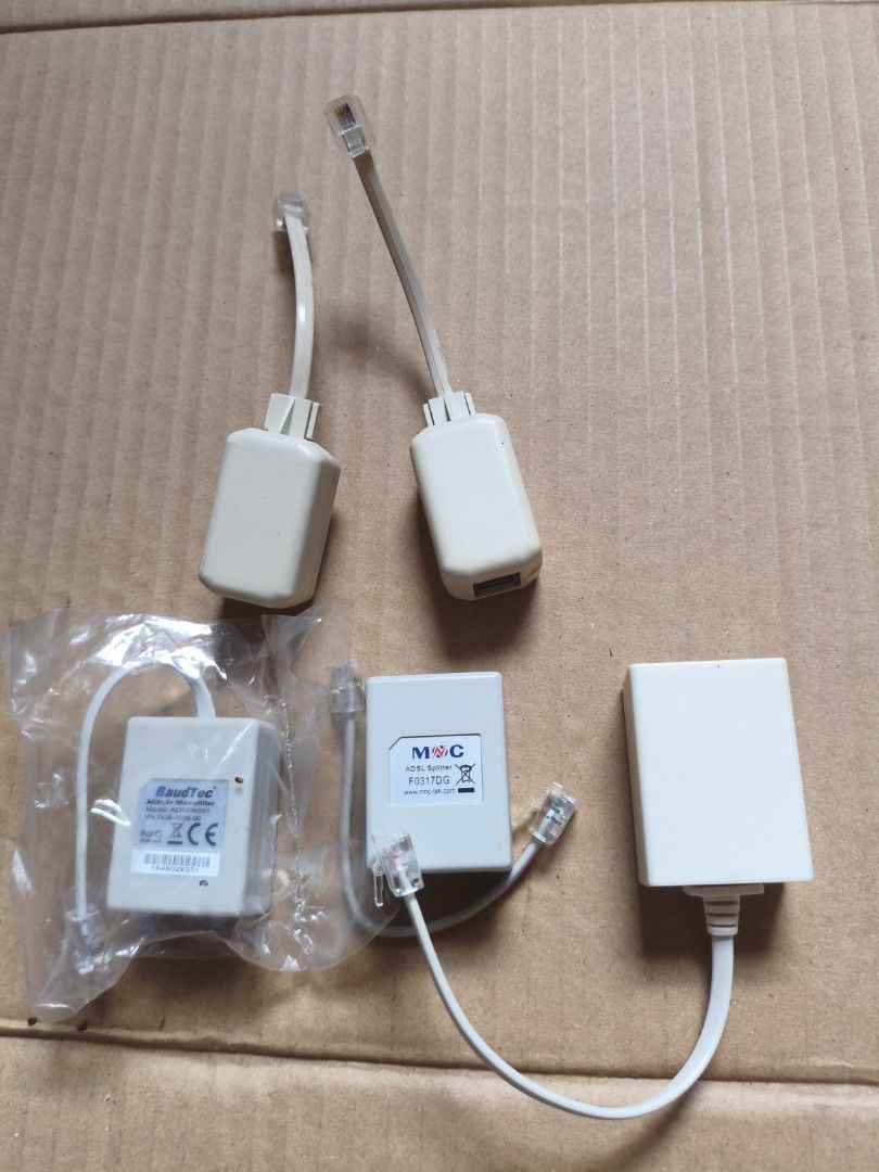 5pcs ADSL Splitters (3x 2 slots, 2x 1 slot) (Category: Cables & Adaptors) located in Pasig City. Submitted by coolphoenix-29ac (Listing ID 1435533244, Image 3). Description: never used 5pcs ADSL Splitters (3x 2 slots, 2x 1 slot).