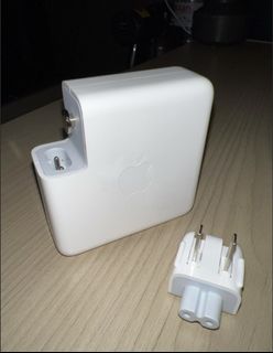 96W USB-C Power Adapter451599629697699840