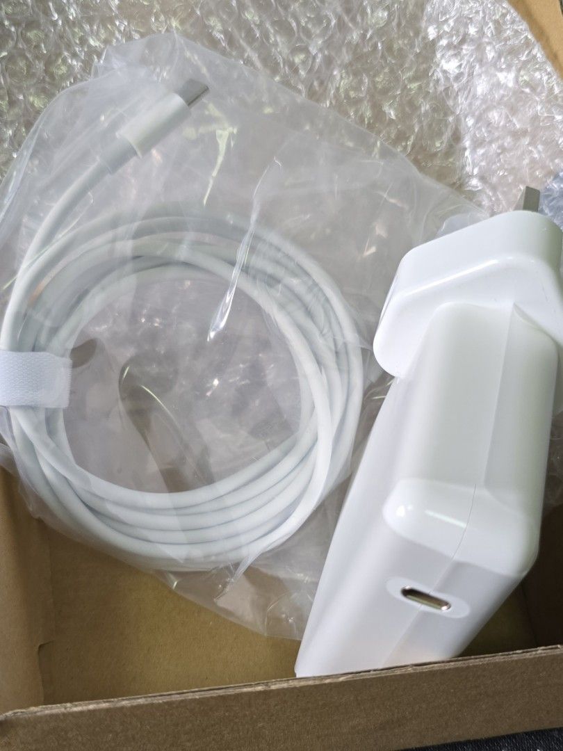 96W USB-C Power Adapter443006792699760642