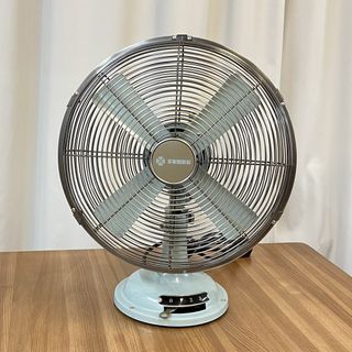 （分類：）位於 。 由 vandango 提交（商品編號 1435670976，圖片 1）。簡介： 。
