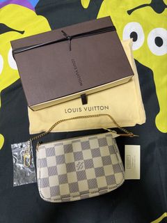 （分類：）位於 。 由 fluvnrg 提交（商品編號 1435693578，圖片 1）。簡介： 。