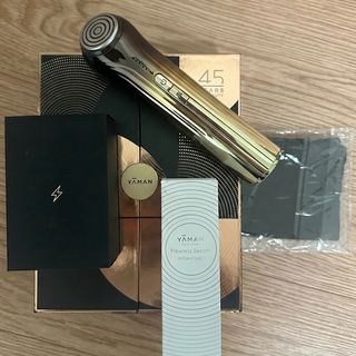 （分類：）位於 。 由 yeeees.18 提交（商品編號 1435538576，圖片 1）。簡介： 。