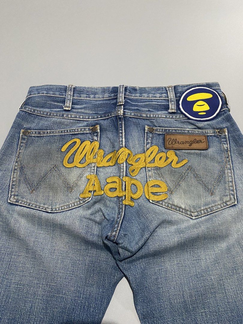 AAPE x WRANGLER - DENIM PANTS (Category: Jeans) located in Naga. Submitted by junked_garments (Listing ID 1435571232, Image 3). Description: AAPE x WRANGLER - DENIM PANTS 9/10 CONDITION NO ISSUE MEASUREMENTS: WAIST: 31” LENGTH: 38” HEM: 7” DM ME TO PURCHASE!.