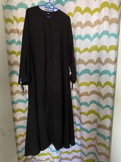 (Kategori: ) berada di . Dikirim oleh declutter_izza (ID iklan 1435541418, Gambar 1). Deskripsi: .