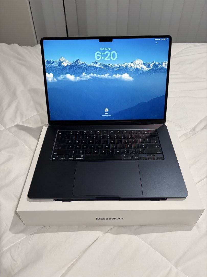 Apple MacBook Air 15-inch M2 Midnight 512GB