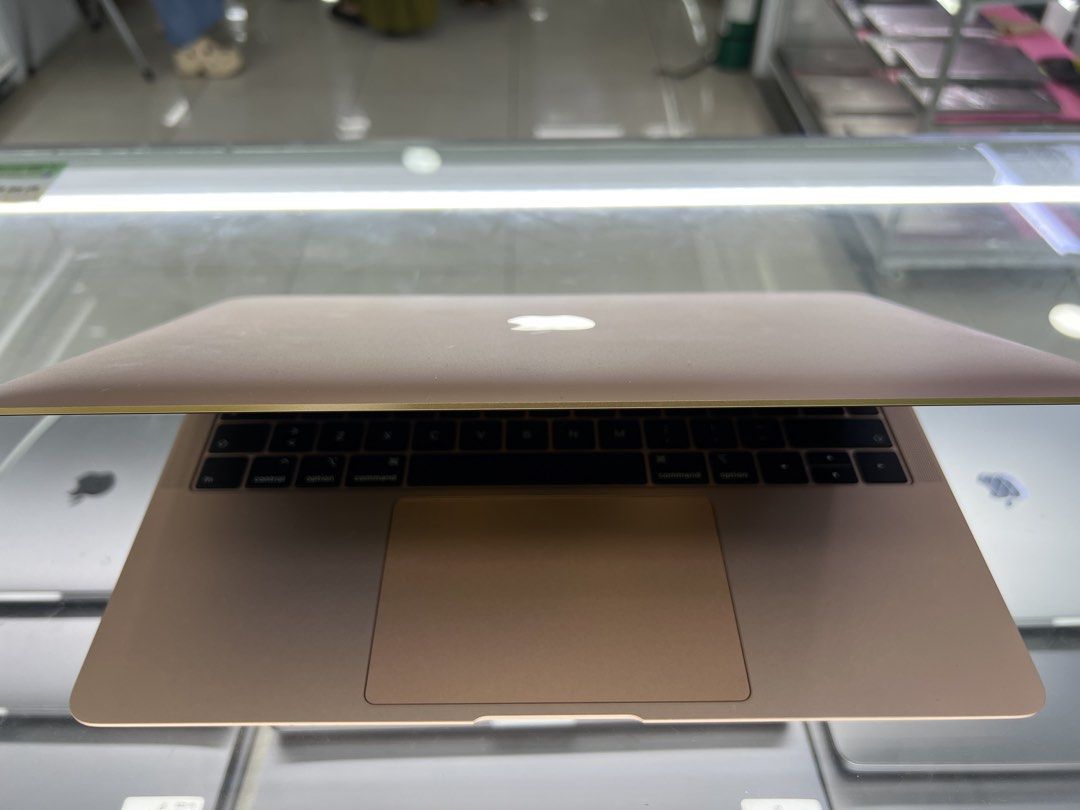 Apple Macbook Air (Category: Laptops & Notebooks) located in Manila. Submitted by vaniextura (Listing ID 1435619432, Image 2). Description: - Gold MacBook Air - 2019 core i5 -memory 8gb - storage 128ssd -Cc 162 - Backlit keyboard - Large trackpad - Scenic wallpaper - Apple logo on lid - Includes charging cable - Standard QWERTY keyboard.