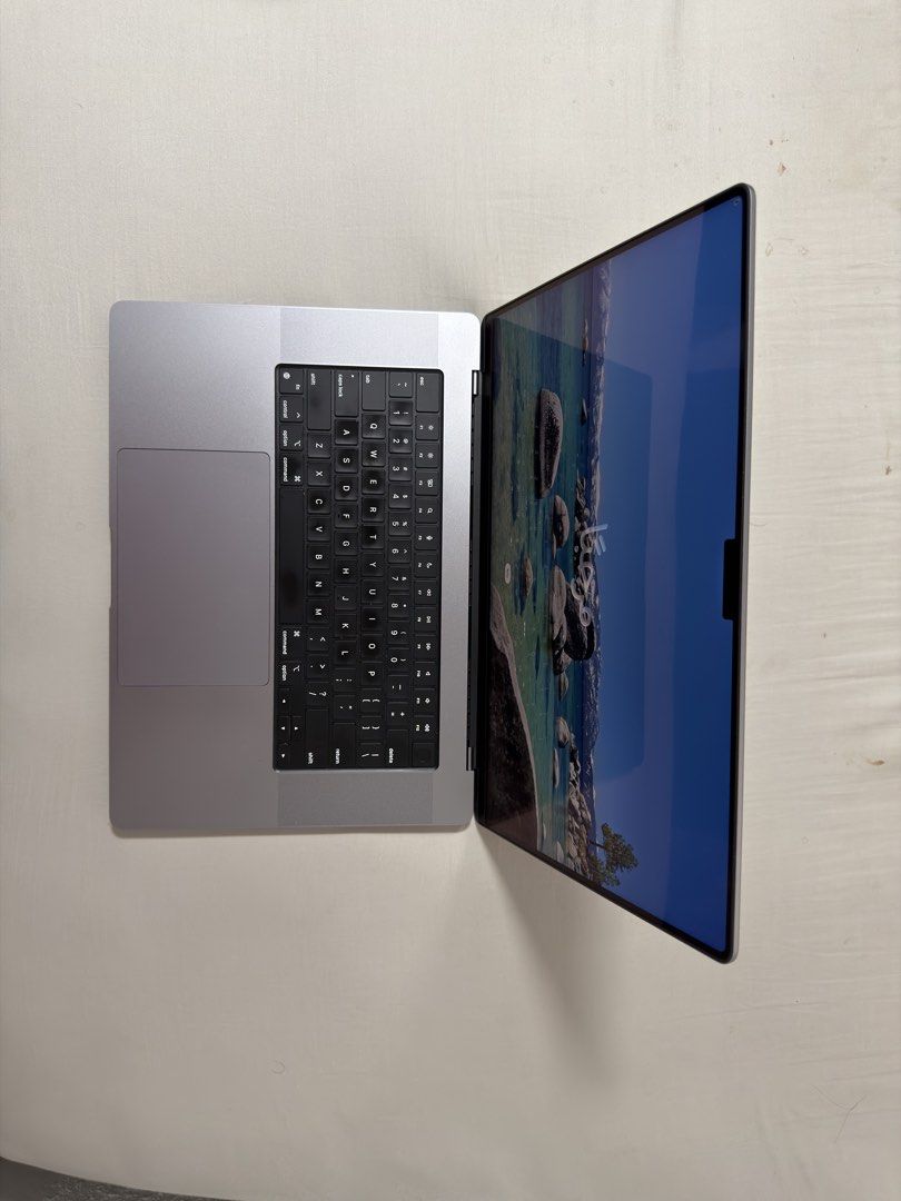 Apple MacBook Pro 16-inch (2021) M1 Pro 16 GB Ram 512GB