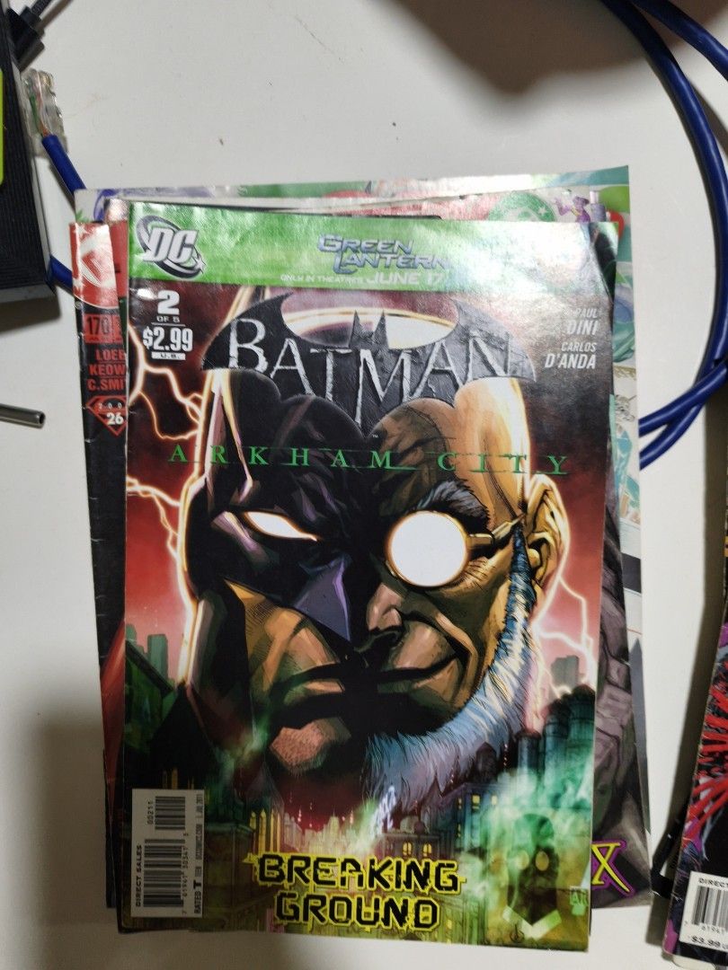 Assorted Comics (Category: Comics & Manga) located in Singapore. Submitted by cadenzab (Listing ID 1435681820, Image 5). Description: best for kids got superman, scarecrow, gi.joe, Batman. can't list all, have 19 of then.