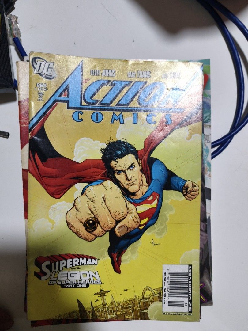 Assorted Comics (Category: Comics & Manga) located in Singapore. Submitted by cadenzab (Listing ID 1435681820, Image 3). Description: best for kids got superman, scarecrow, gi.joe, Batman. can't list all, have 19 of then.