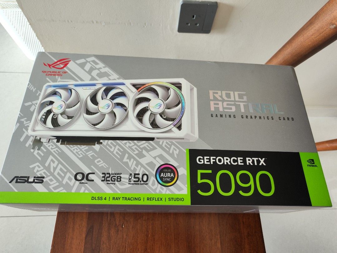 ASUS ROG ASTRAL RTX 5090 OC 32GB WHITE