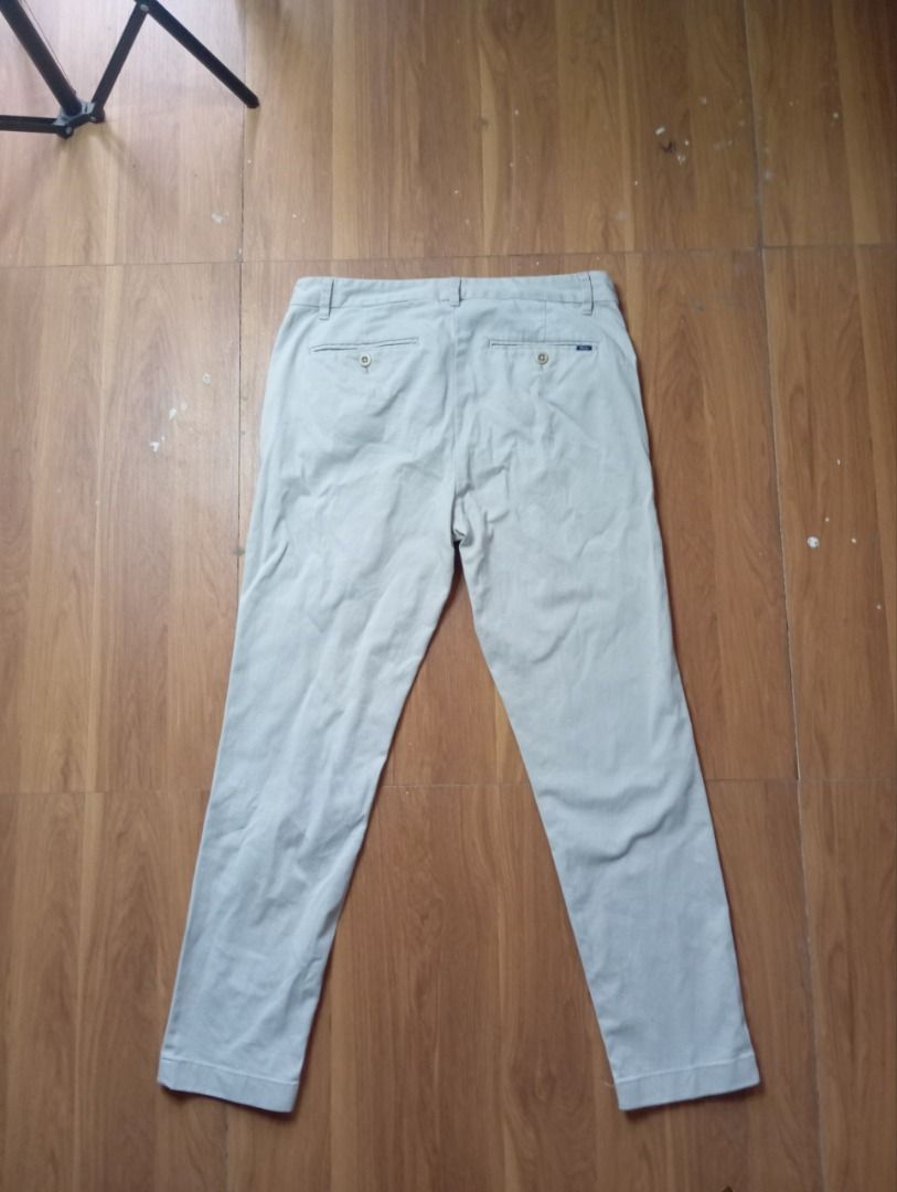 Authentic Polo Ralph Lauren Trousers (Category: Trousers) located in Bulacan. Submitted by koritoo (Listing ID 1435658514, Image 3). Description: Authentic Polo Ralph Lauren Trousers Good condition, stain issue Complete tags/ Wash tags Size 4 Dimensions: 30 Width 34 Length.