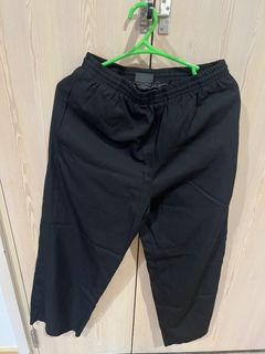 （分類：）位於 。 由 yhwilkinson 提交（商品編號 1435590890，圖片 1）。簡介： 。