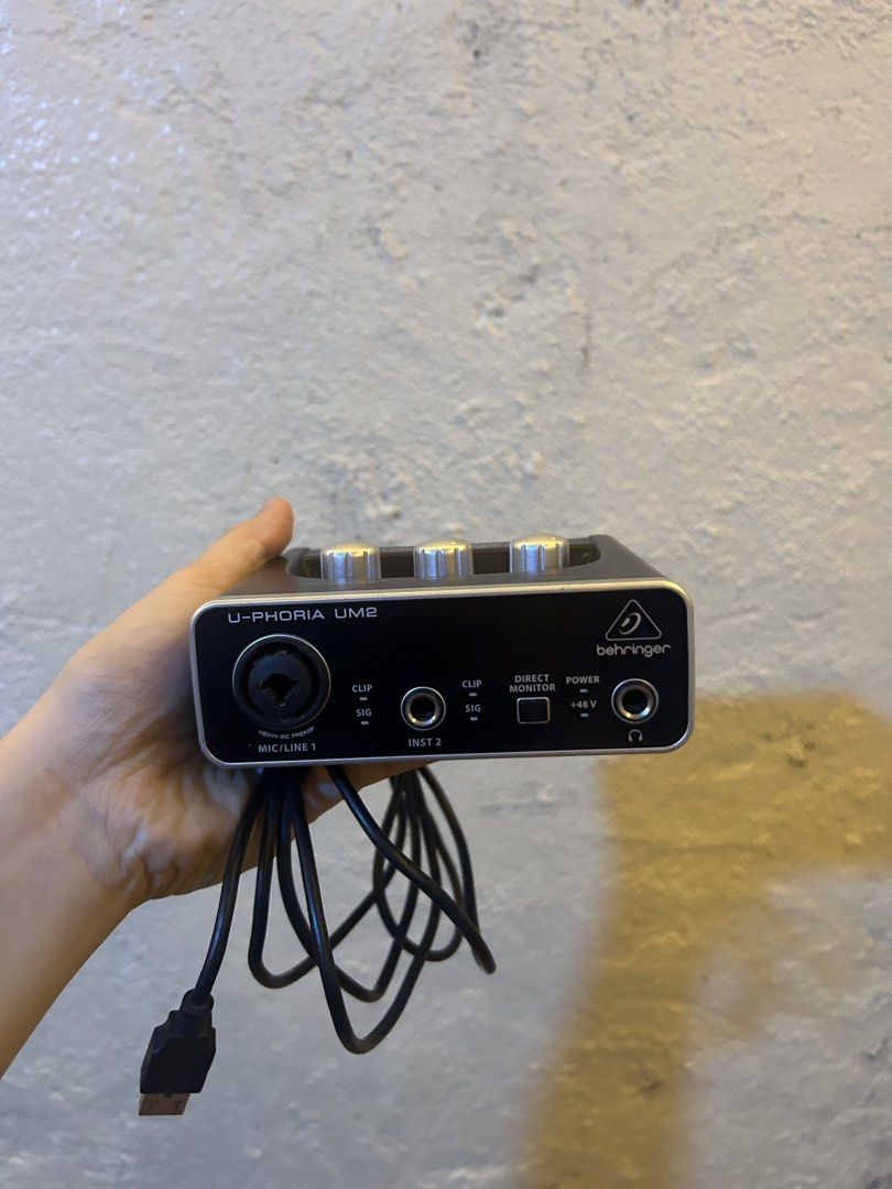 behringer U-phoria Um2 / behringer mic (Category: Microphones) located in Baguio. Submitted by thrifts_8 (Listing ID 1435637087, Image 2). Description: as packs na mga boss kunin nyo na.