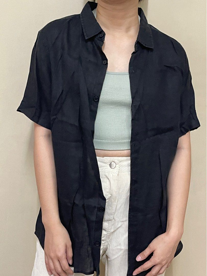 Black Linen Short Sleeve Shirt (Category: Shirts) located in Cavite. Submitted by ellanierva (Listing ID 1435573688, Image 2). Description: - Black linen shirt - Short-sleeved - Button-down front - Collared neckline - Relaxed fit - Solid black color - Can be worn open or closed.