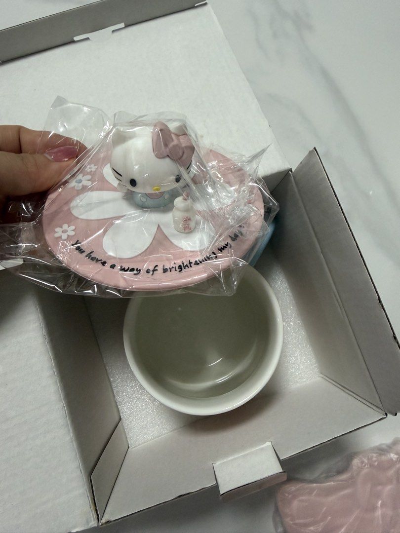 *brand new* Hello Kitty Mug443176649533706240