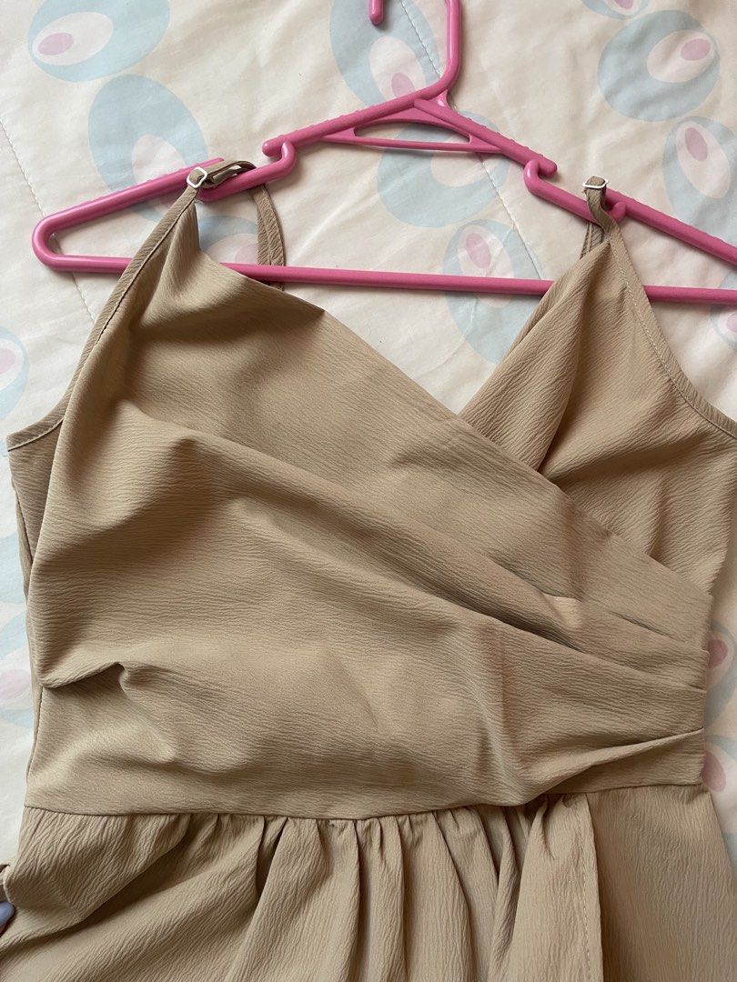 Brown Summer Jumpsuit (Category: Dresses) located in Makati City. Submitted by ablcn (Listing ID 1435548453, Image 3). Description: Used once only.