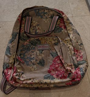 (Category: ) located in . Submitted by char_. (Listing ID 1435554164, Image 1). Description: .