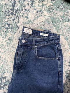 (Category: ) located in . Submitted by stitchedtogether (Listing ID 1435628097, Image 1). Description: .