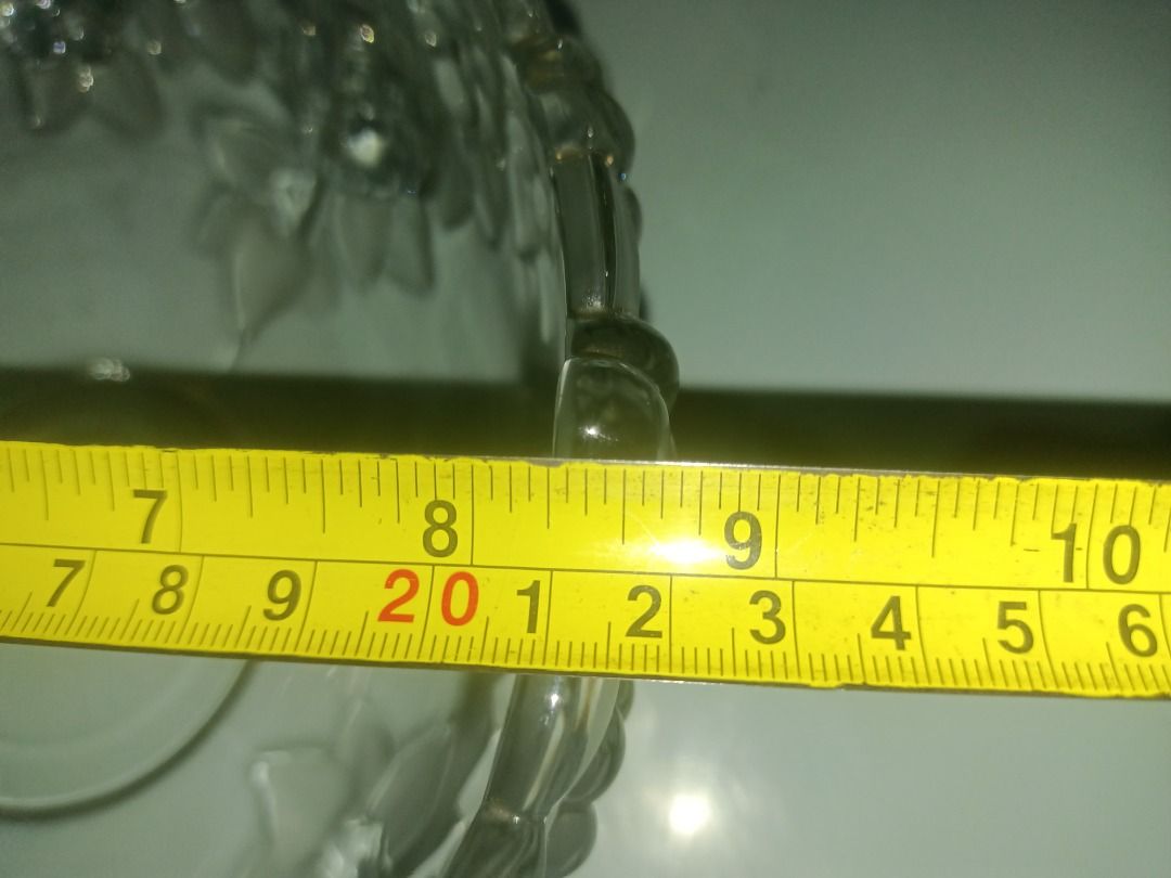 Crystal Bowl Embosed Flower (Category: Dinnerware & Cutlery) located in Munoz. Submitted by larryc1212 (Listing ID 1435659493, Image 3). Description: Crystal Bowl Embosed Flower Item may include some scratches due to age, as is were is basis Item can be pick up in our Japan surplus shop located in Munoz Nueva Ecija Shipping available at buyer expense Bank Transfer payment. Payment first policy..