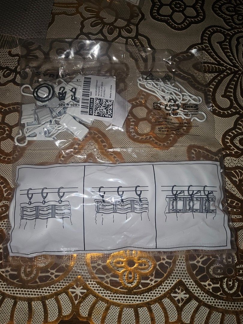Curtain Hooks Set